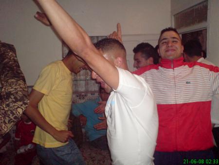 WACHTA7-WA7AYA7 LOL
